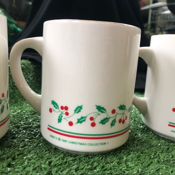 Arby’s 1987 Christmas Collection Coffee Mug Set - Picture 9 of 10